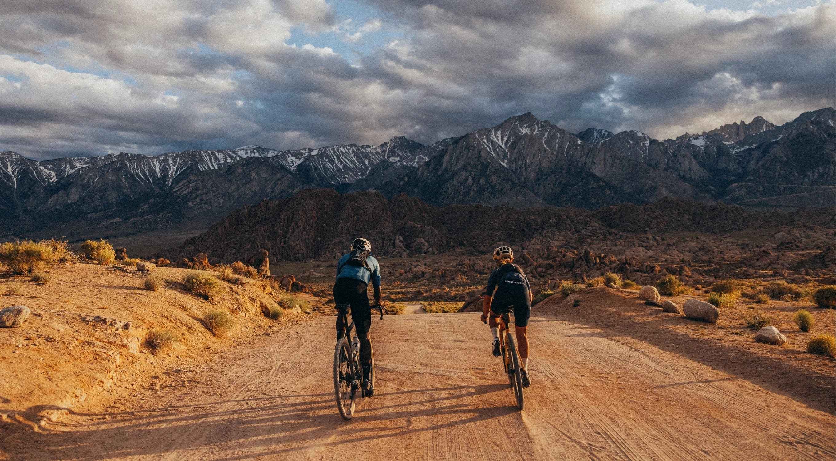 Sjedete-li z naplánované trasy, COROS DURA vás okamžitě navede zpět správným směrem.